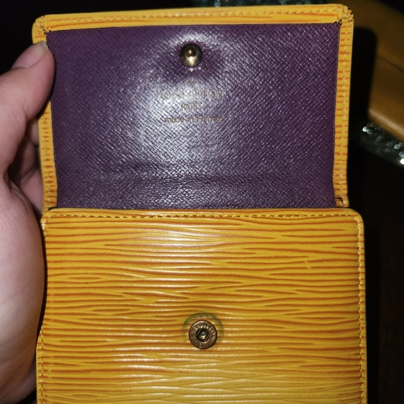 Yellow Epi Leather Wallet Louis Vuitton - Picture 2 of 6